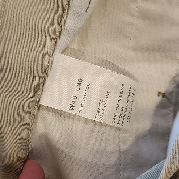 Mens 40x30 Relaxed Dockers - Picture 3 of 3